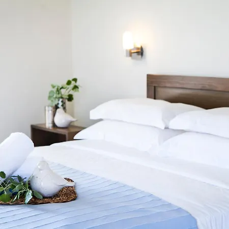 Akti Retzika Hotel