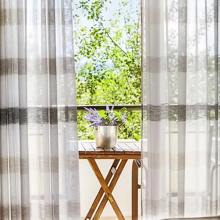 Akti Retzika 3* Epanomí