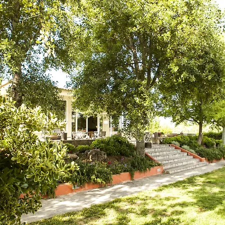 Akti Retzika ホテル エパノミ