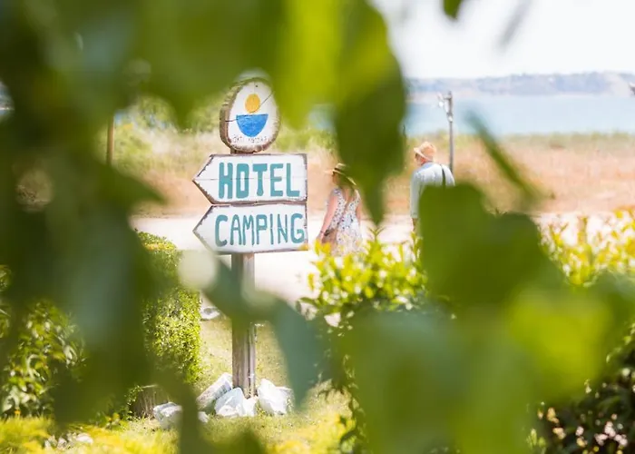 Akti Retzika Epanomi