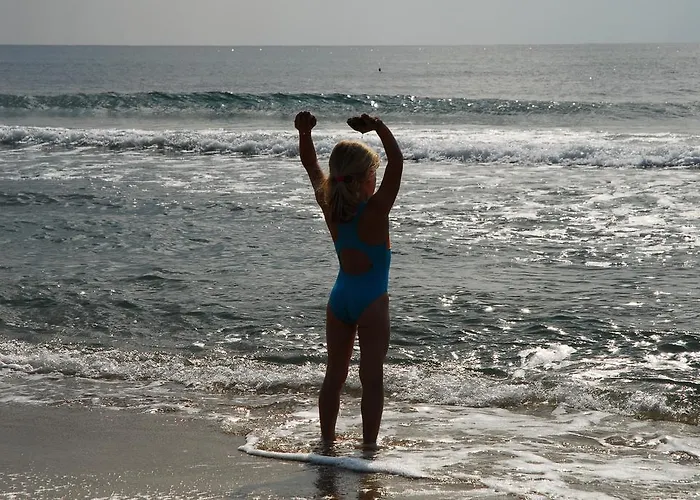 Akti Retzika 埃帕诺米