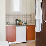 Akti Retzika Epanomi